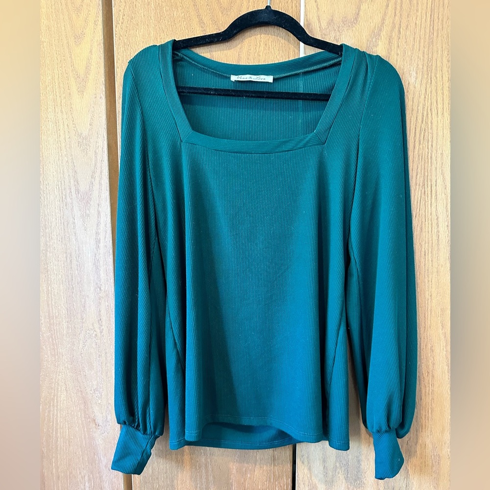 The Darby Top - Vine & Love